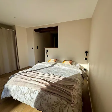 Hébergement de vacances Charmante Maison De Village Le Breuil (Rhone)