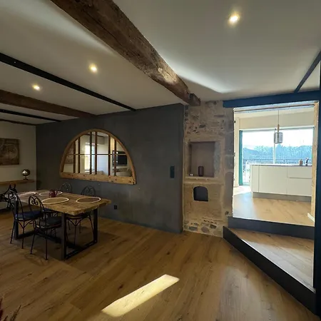 Holiday home Charmante Maison De Village *